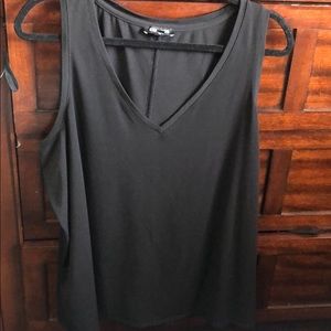 Sleeveless blouse